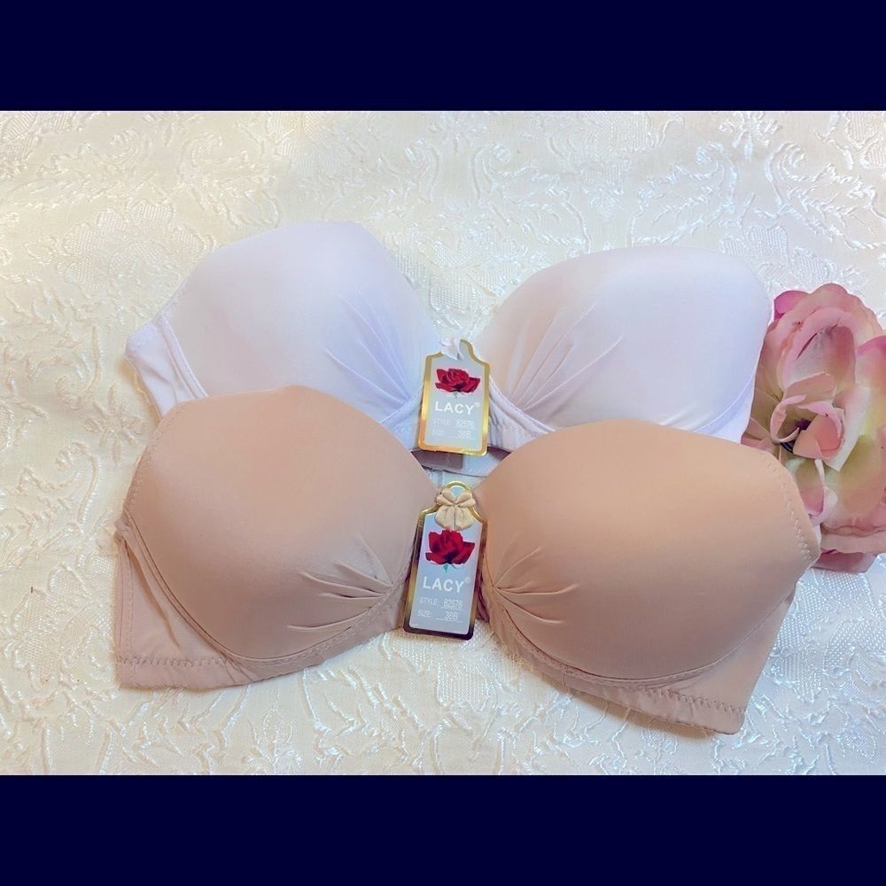 🥀Lacy Assorted colors women’s push up Bra